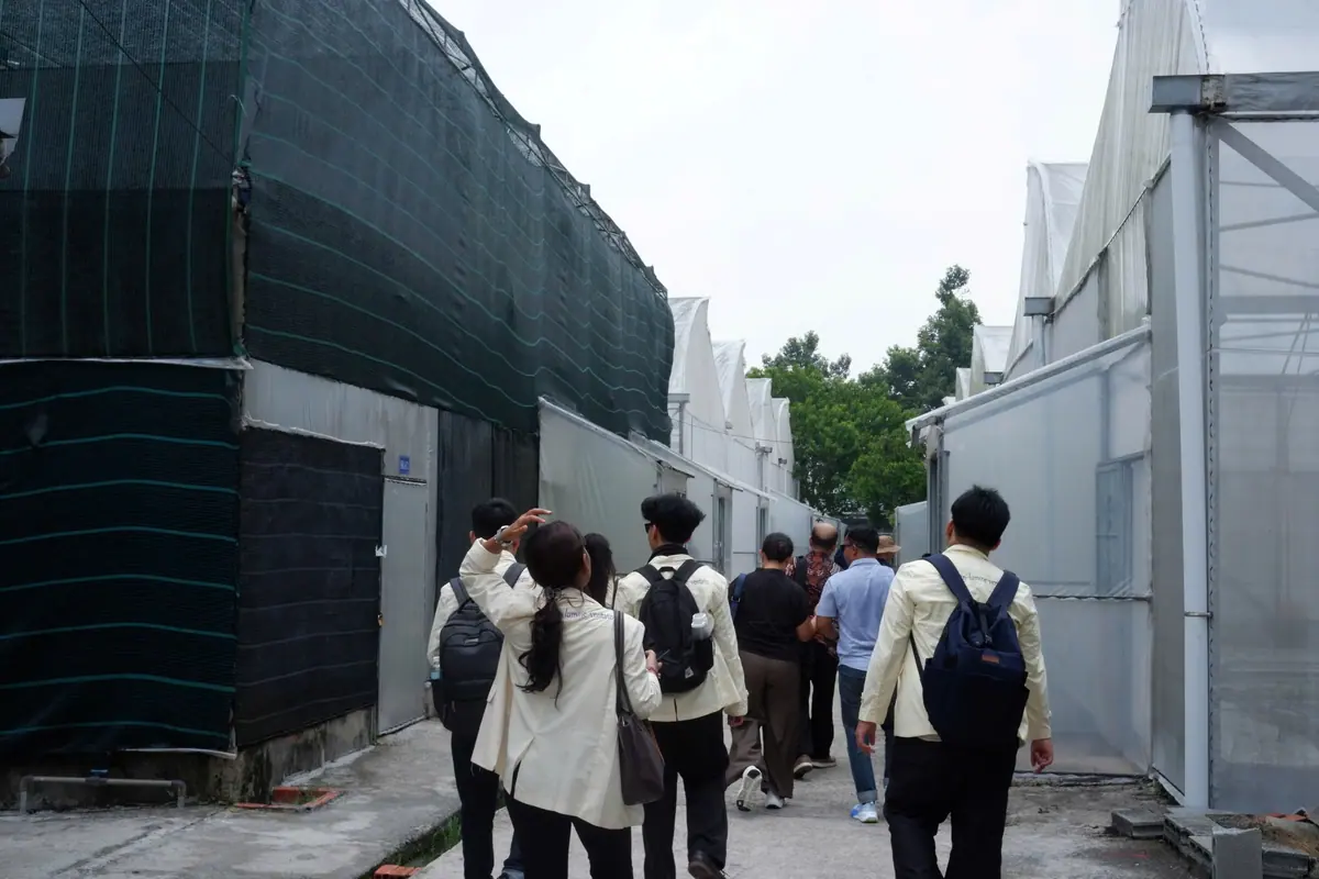 Gallery image - industry visit 5